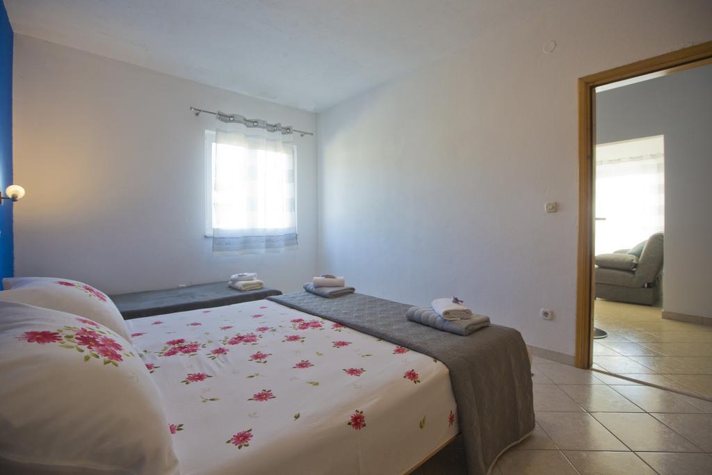 Apartment Zdravka Hvar Town Buitenkant foto