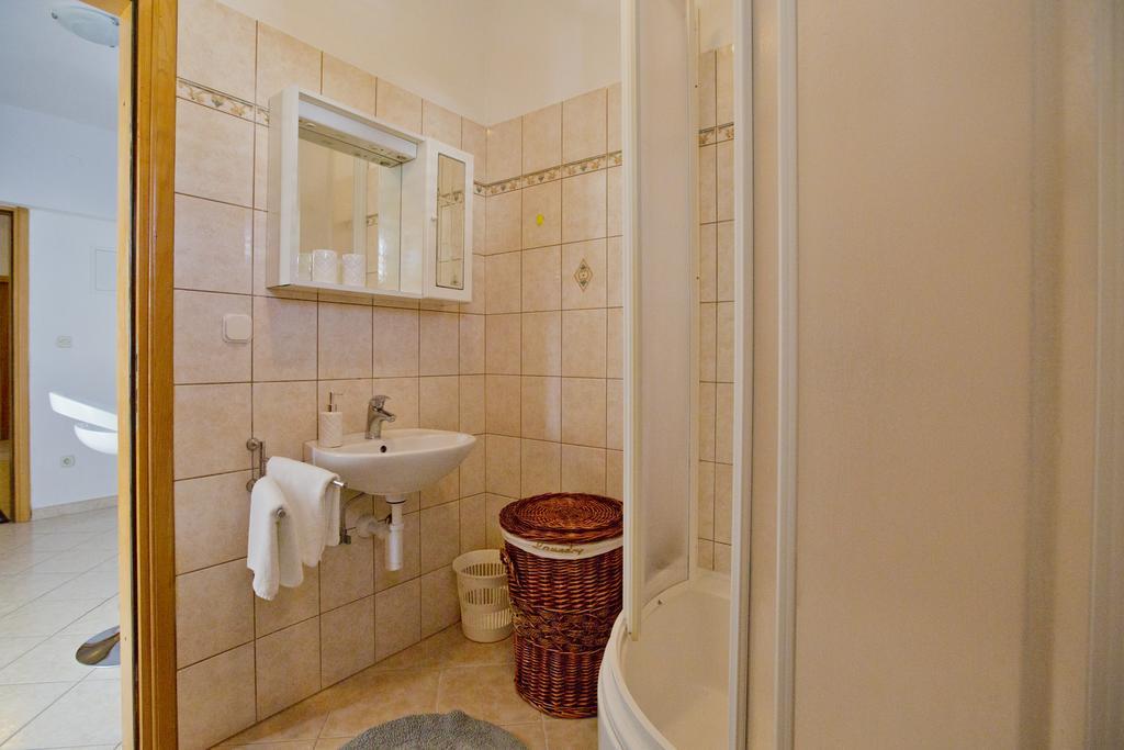 Apartment Zdravka Hvar Town Buitenkant foto